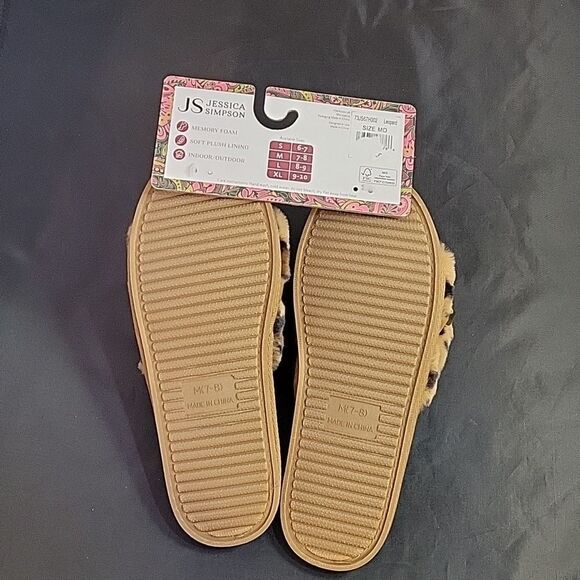 NEW JESSICA SIMPSON WOMEN'S FAUX FUR CHAIN LINK EMBELLISHED SLIDE SLIPPERS - Picture 11 of 12